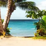 Trænger badekåben til at blive luftet? Her er 5 prisvenlige destinationer hvor du er sikret sol og varme